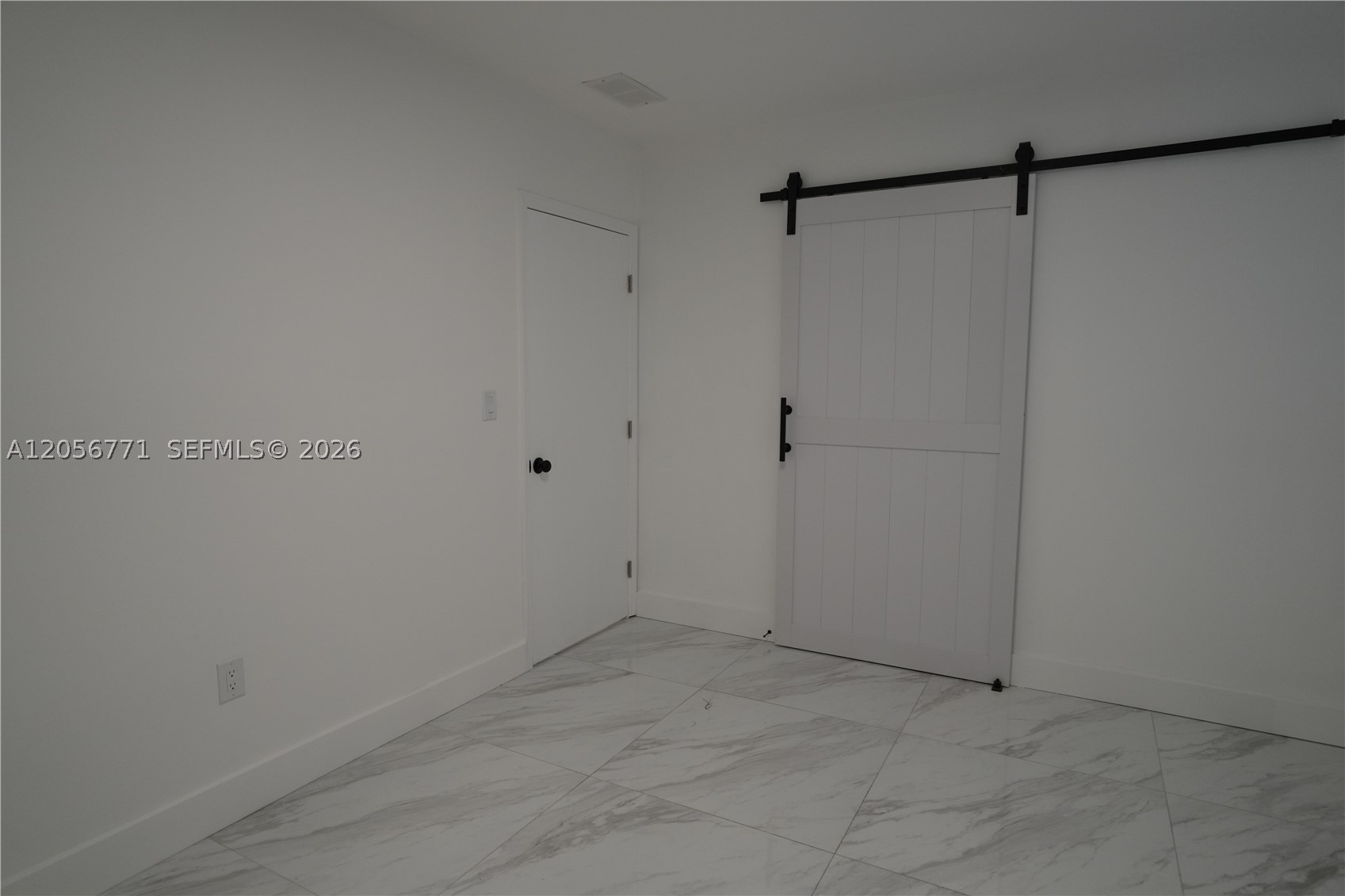 6212 SW 24th St, Miami FL 33155