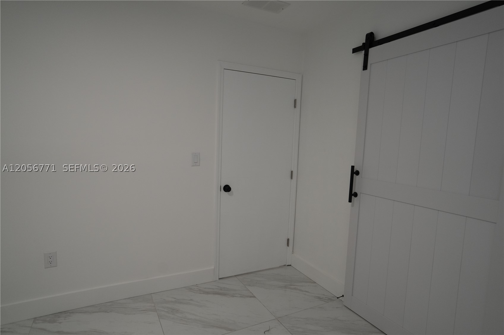 6212 SW 24th St, Miami FL 33155