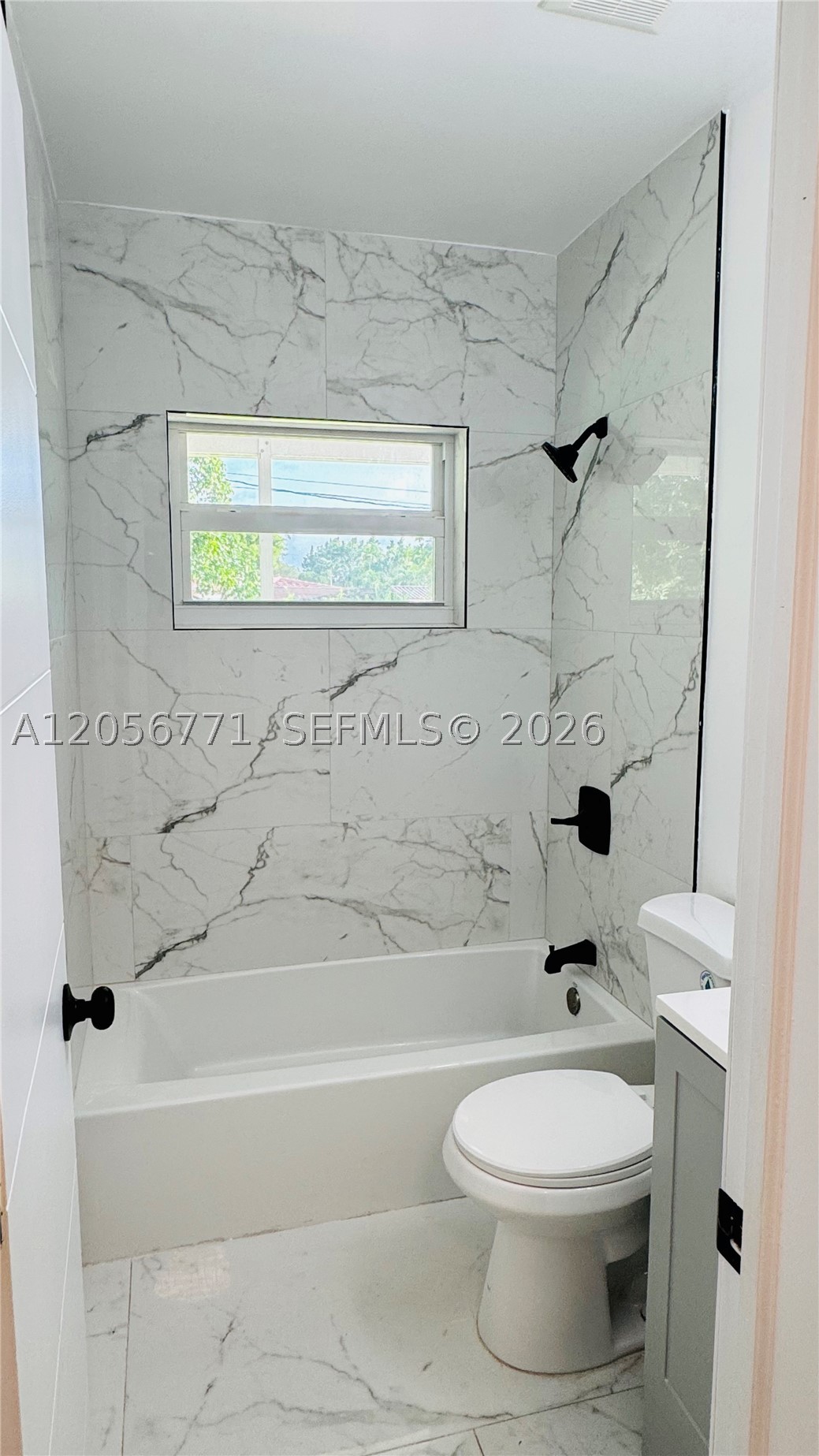 6212 SW 24th St, Miami FL 33155