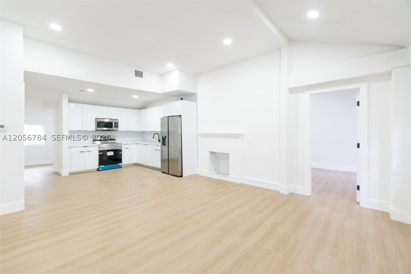 2324 NW 14th Ave, Miami FL 33142