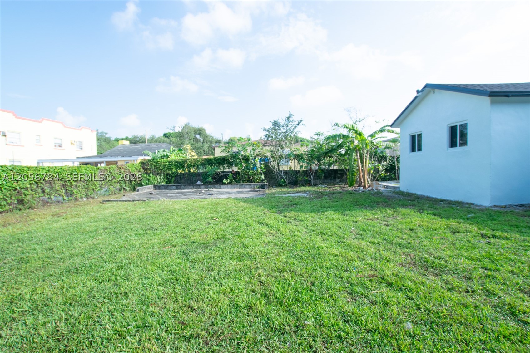 2324 NW 14th Ave, Miami FL 33142