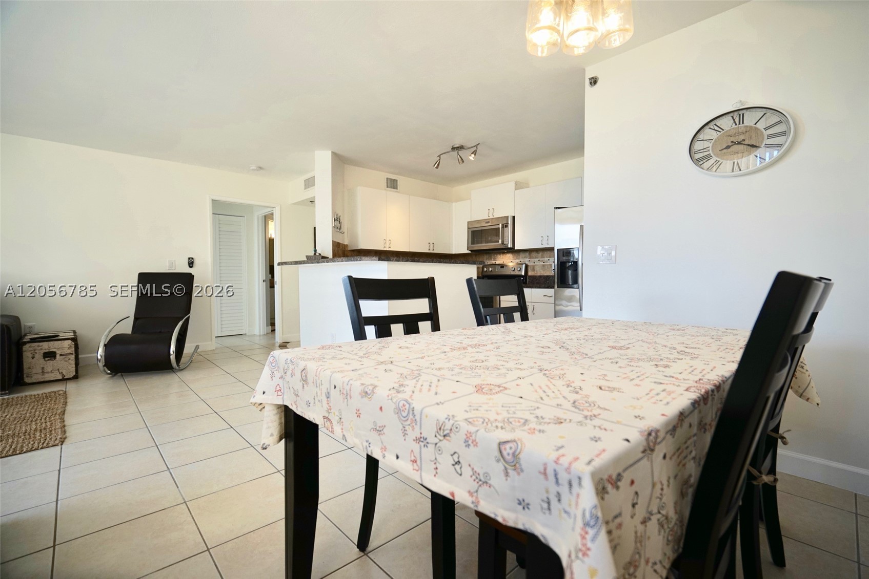 19999 E Country Club Dr #1404, Aventura FL 33180