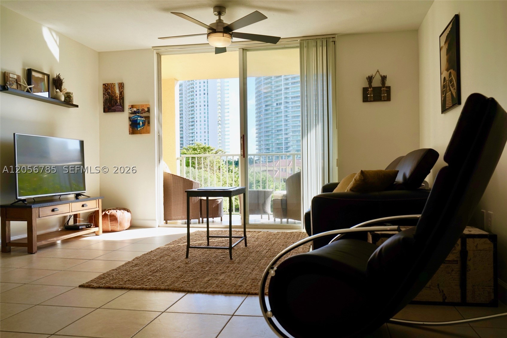 19999 E Country Club Dr #1404, Aventura FL 33180