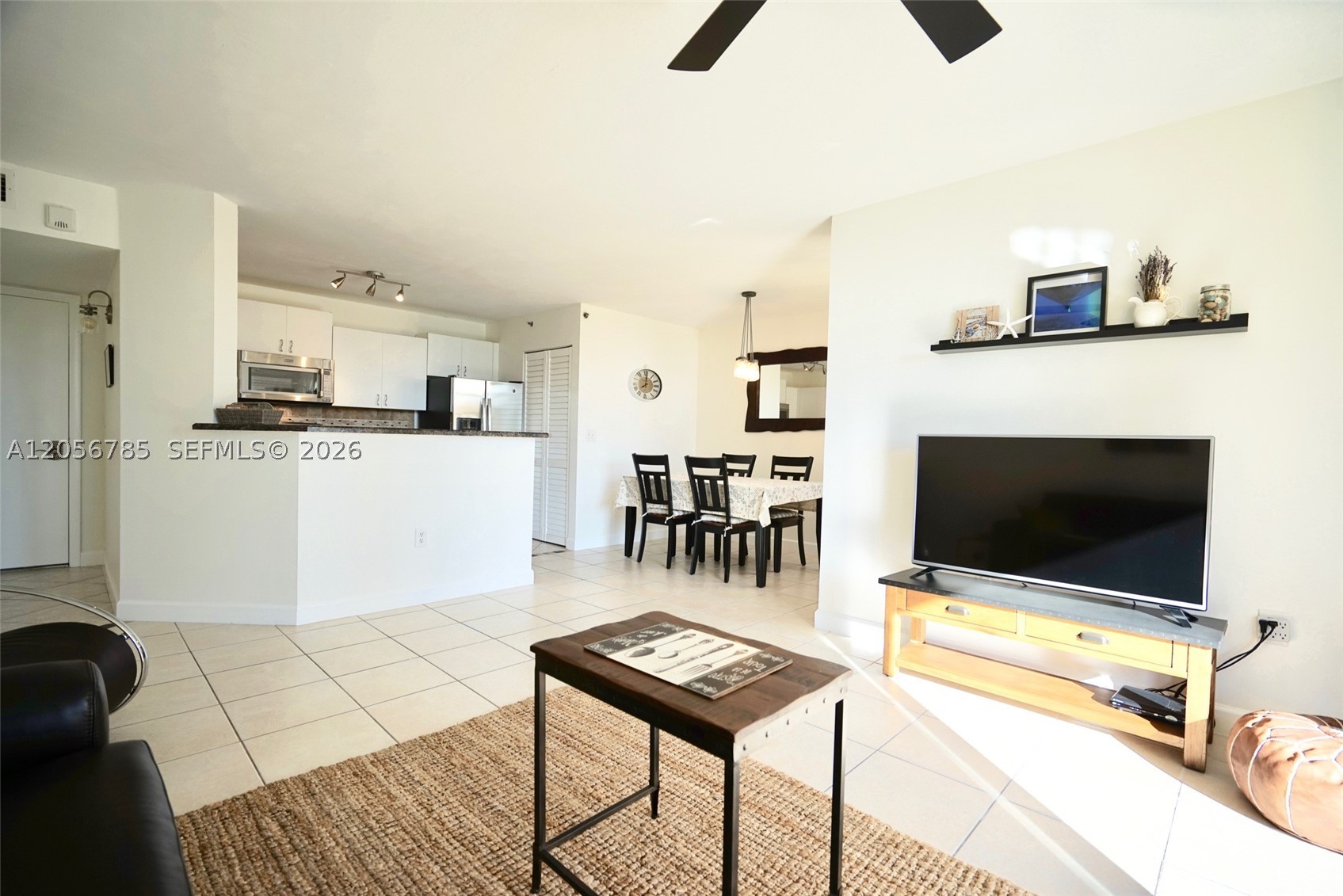 19999 E Country Club Dr #1404, Aventura FL 33180