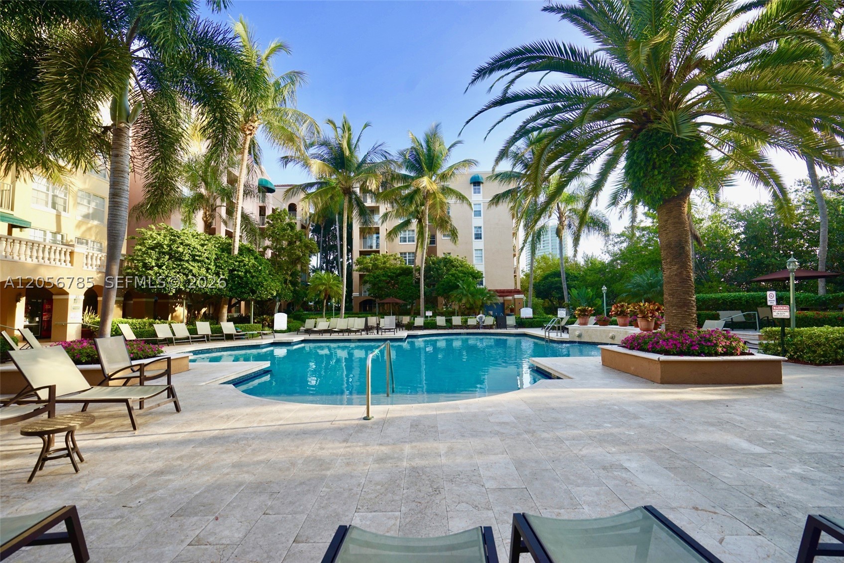 19999 E Country Club Dr #1404, Aventura FL 33180