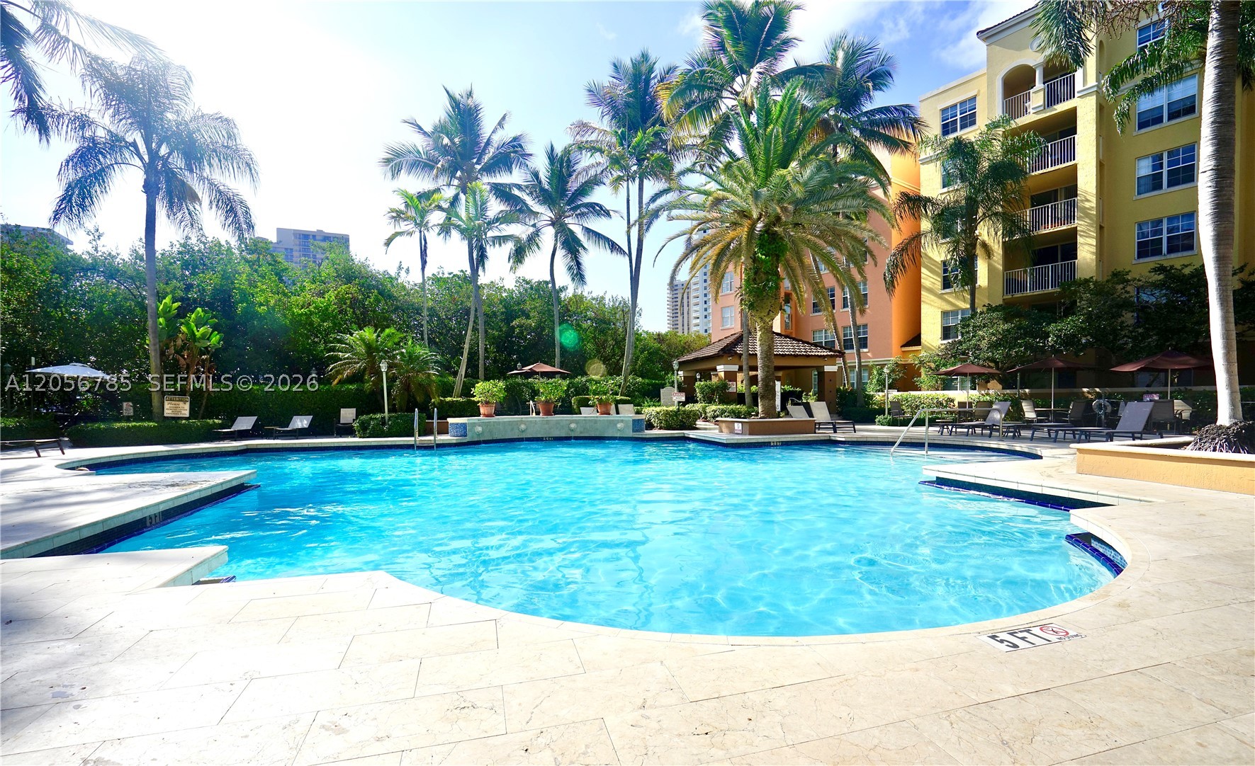 19999 E Country Club Dr #1404, Aventura FL 33180