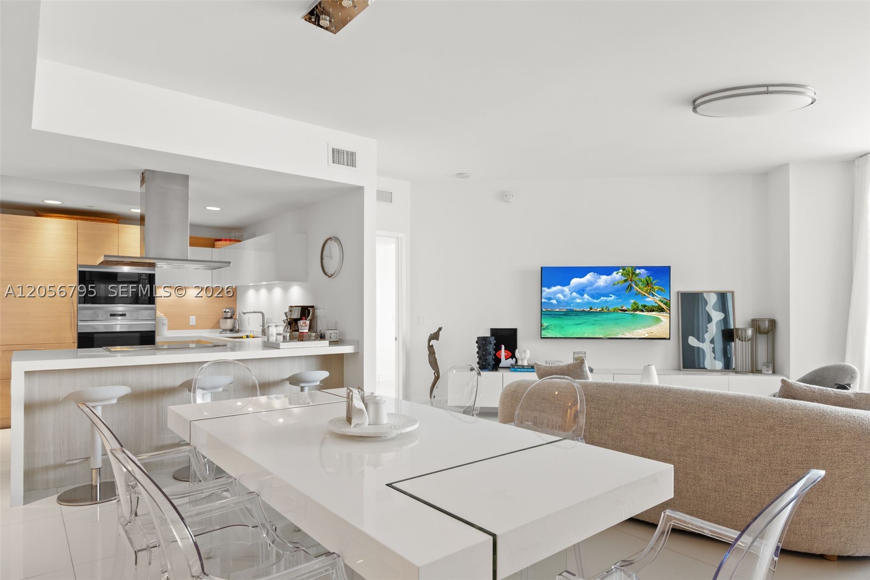 17111 Biscayne Blvd #603, North Miami Beach FL 33160