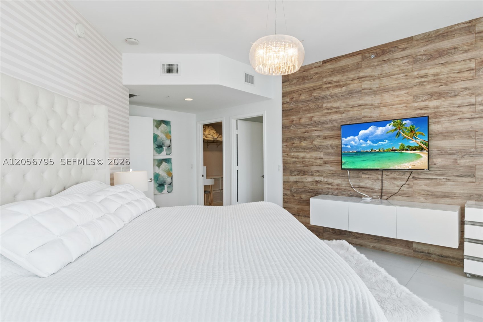 17111 Biscayne Blvd #603, North Miami Beach FL 33160