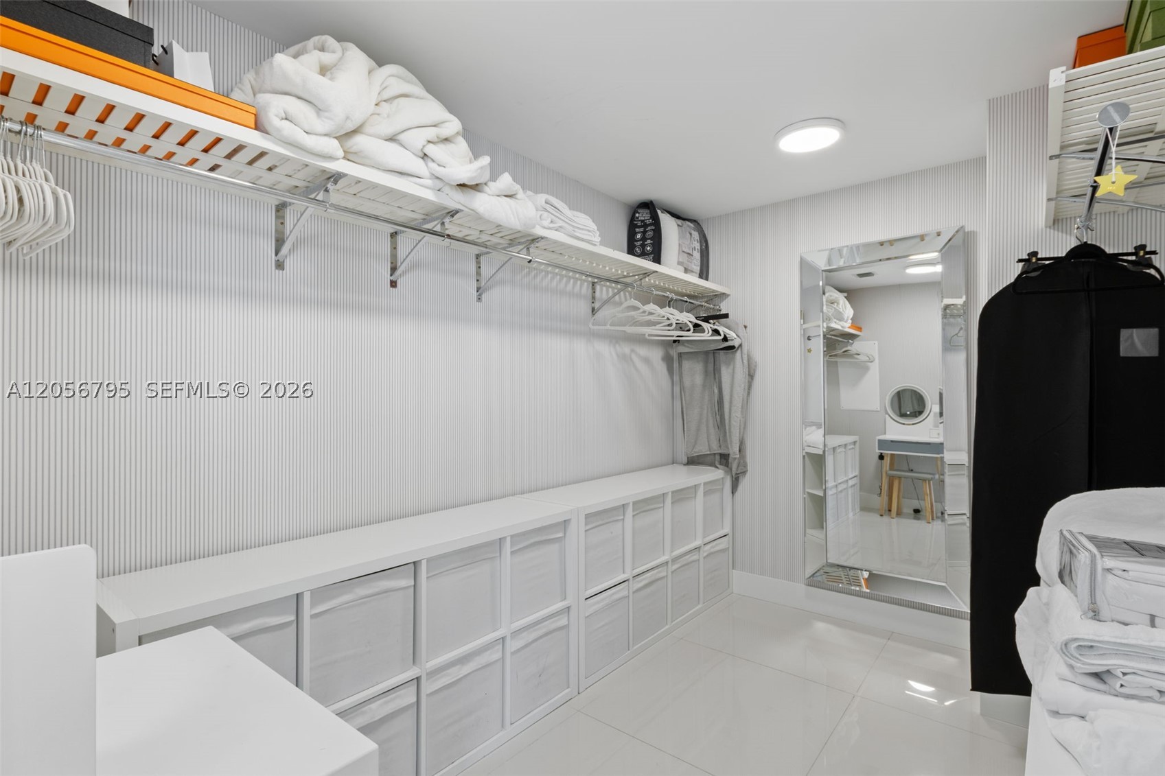 17111 Biscayne Blvd #603, North Miami Beach FL 33160