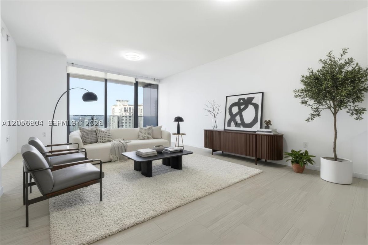 1000 Brickell Plz #3211, Miami FL 33131