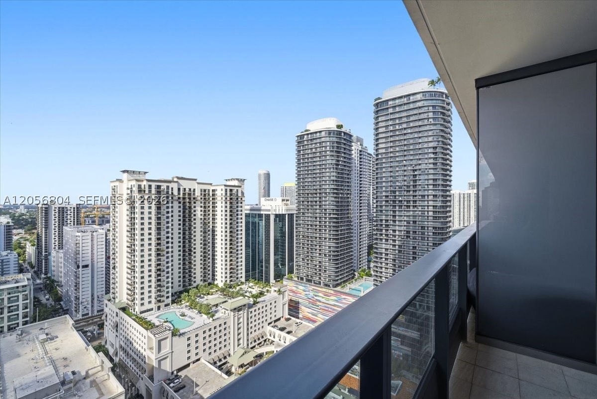 1000 Brickell Plz #3211, Miami FL 33131