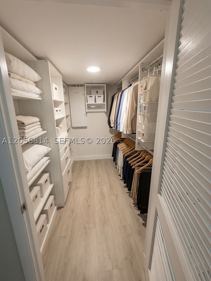 10275 Collins Ave #614, Bal Harbour FL 33154
