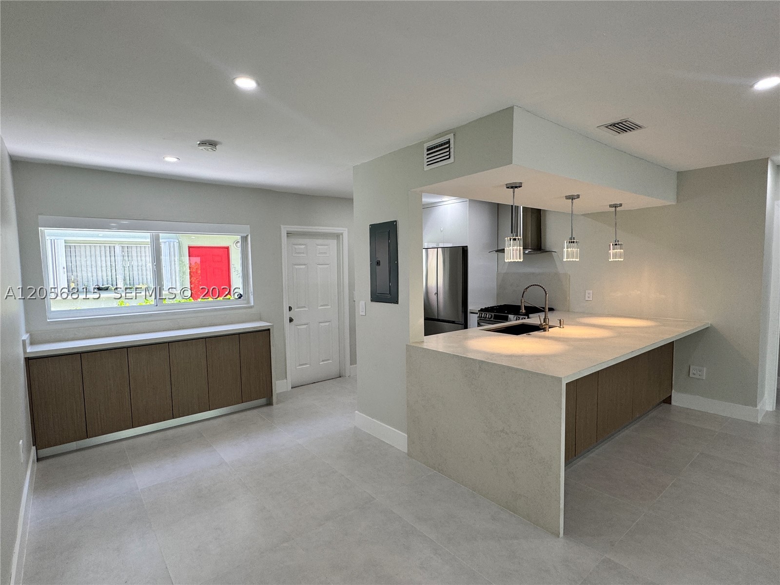 7342 Gary Ave, Miami Beach FL 33141