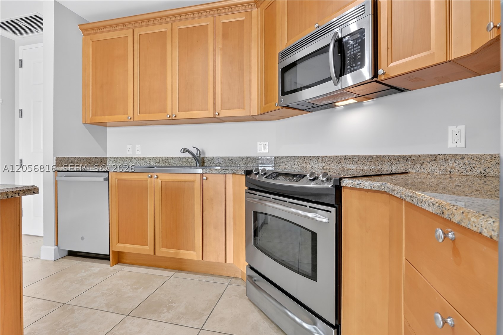 55 Merrick Way #832, Coral Gables FL 33134