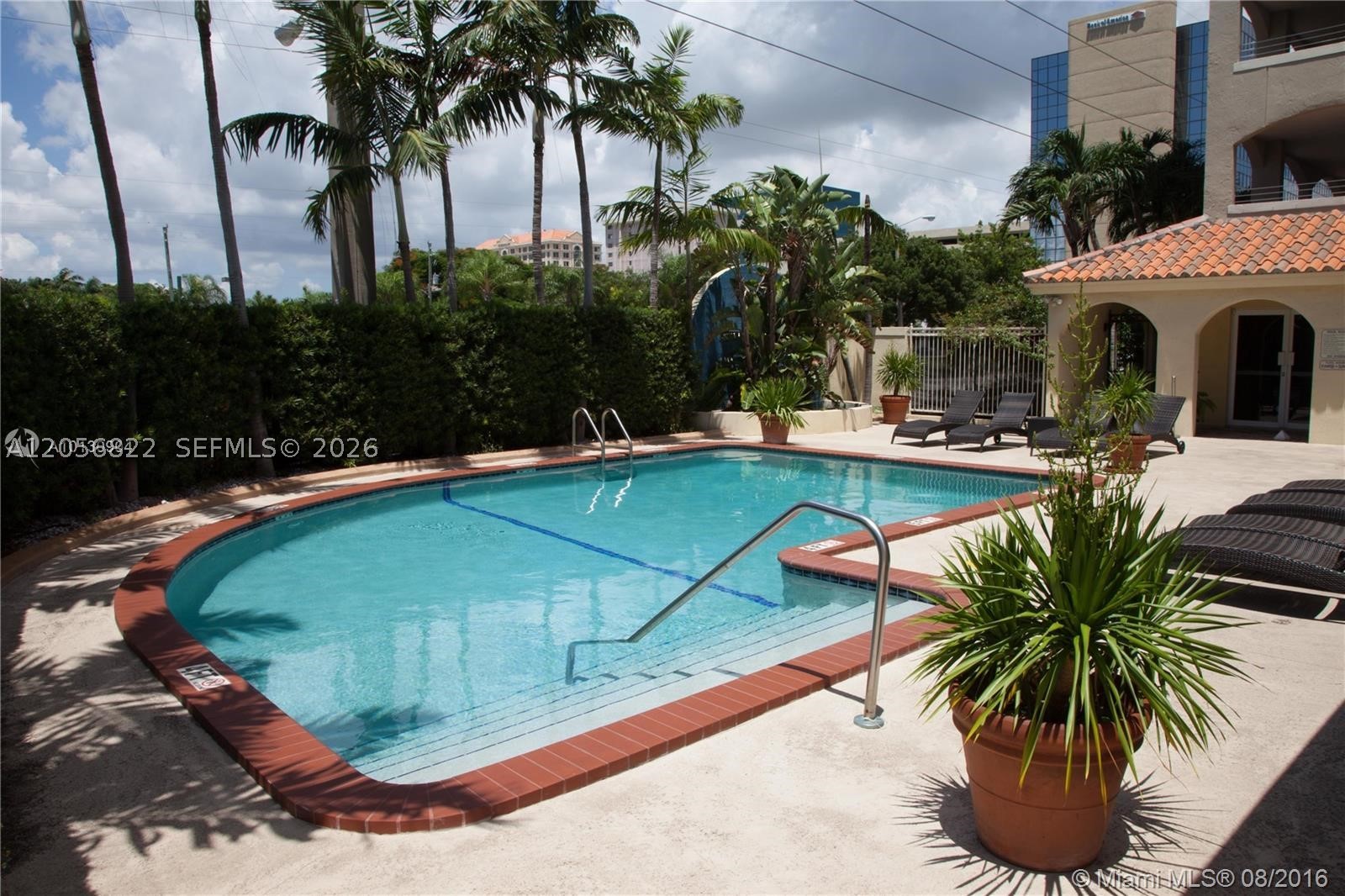 2351 Douglas Rd #909, Miami FL 33145