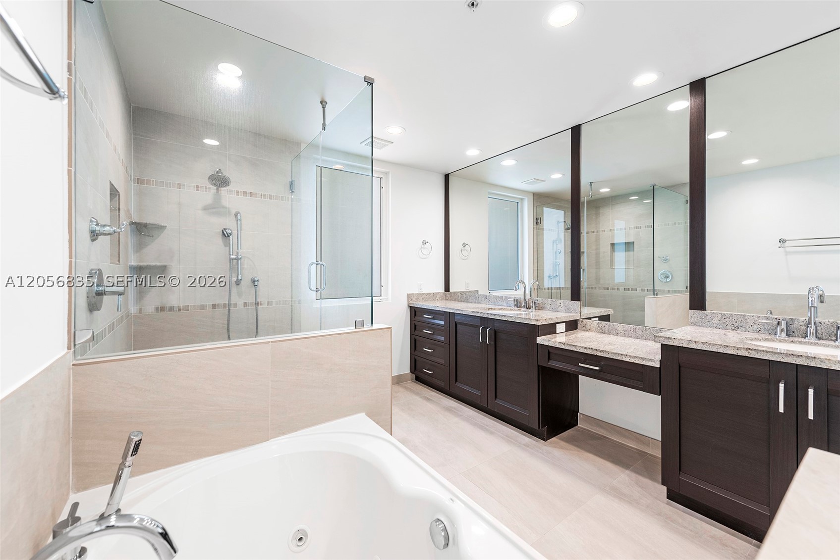 348 Elm St #B-10, Hollywood FL 33019