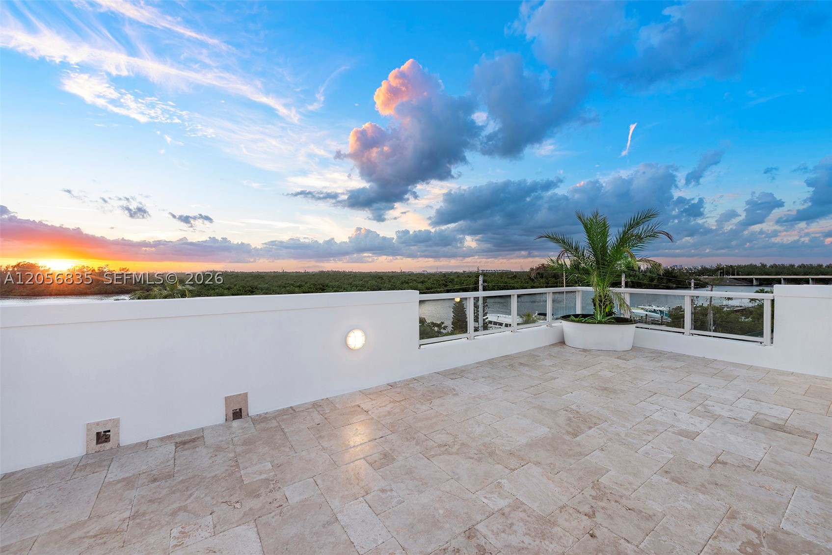 348 Elm St #B-10, Hollywood FL 33019