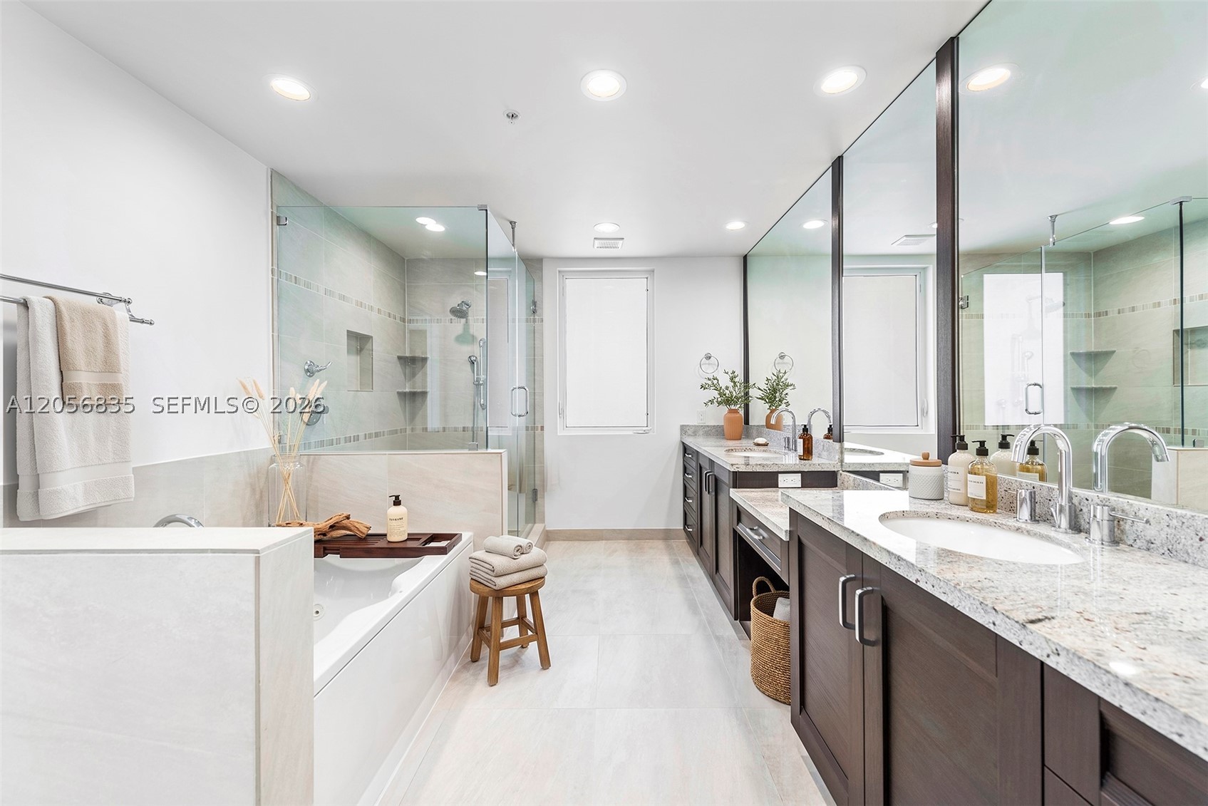 348 Elm St #B-10, Hollywood FL 33019