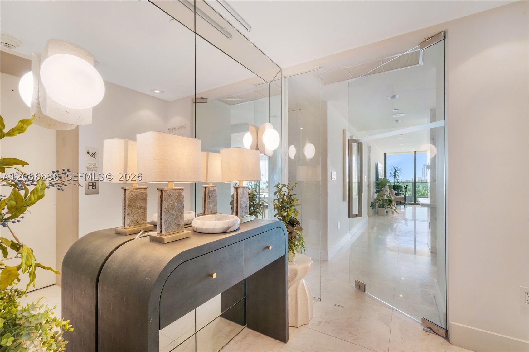 1455 Ocean Dr #703, Miami Beach FL 33139