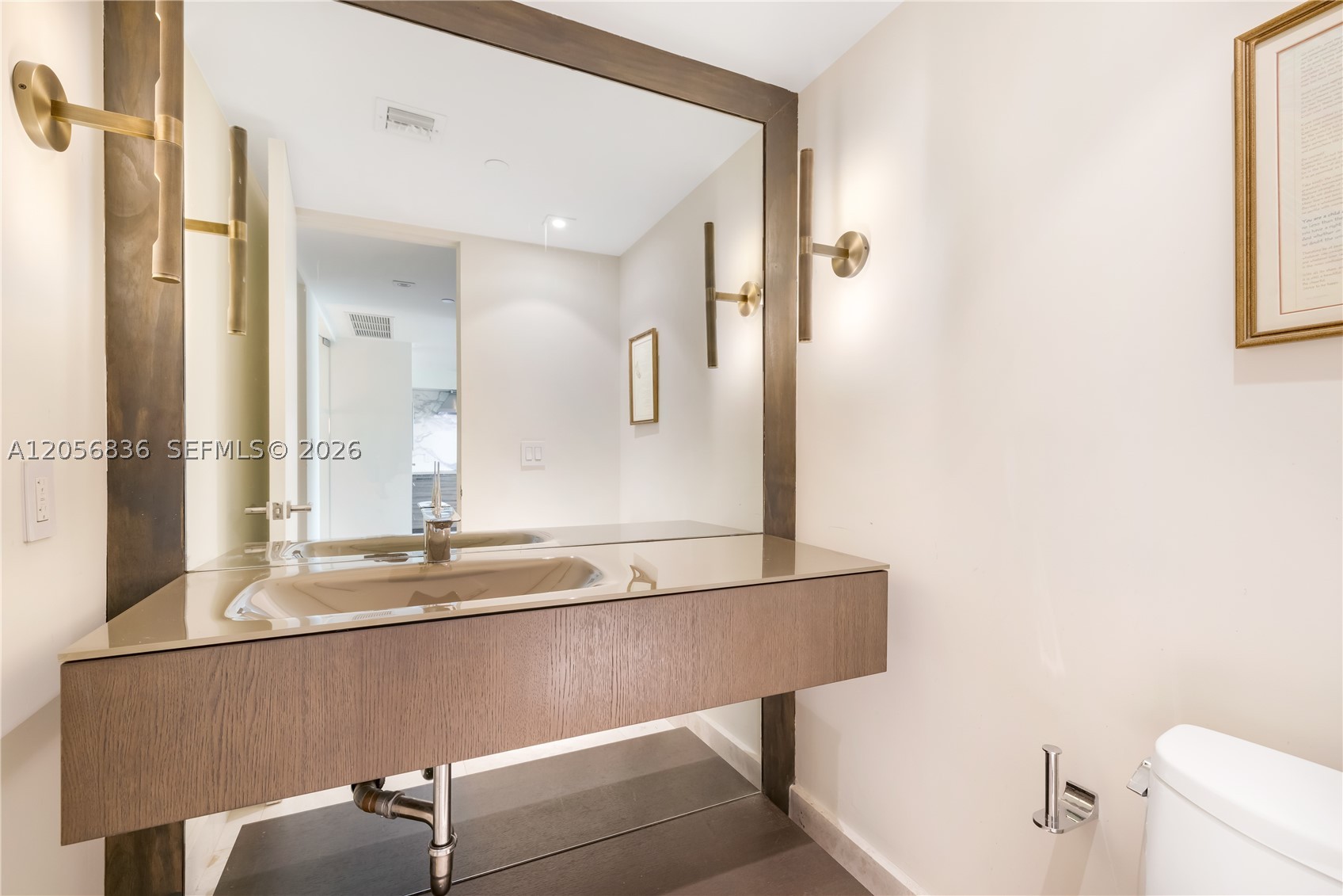 1455 Ocean Dr #703, Miami Beach FL 33139