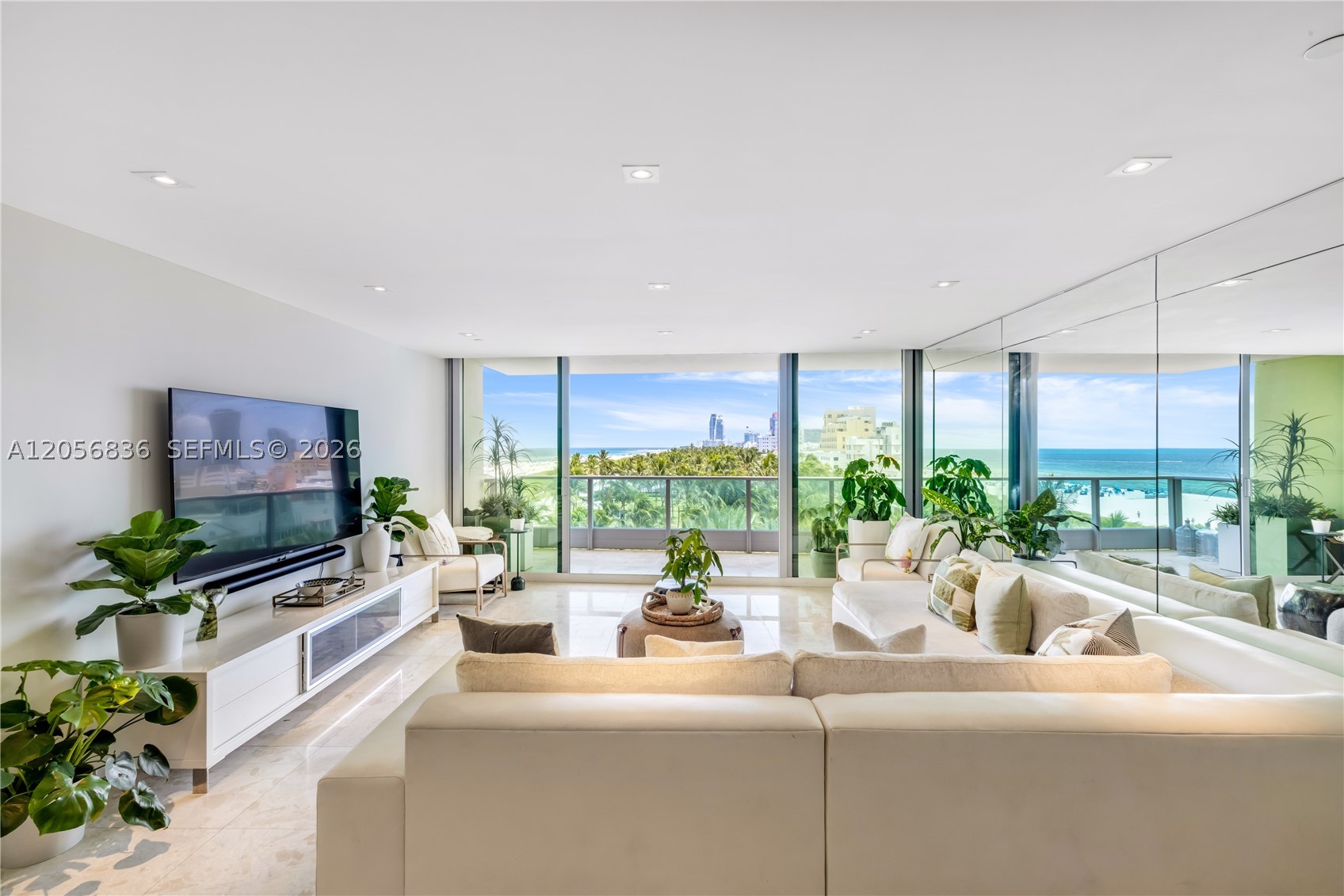 1455 Ocean Dr #703, Miami Beach FL 33139