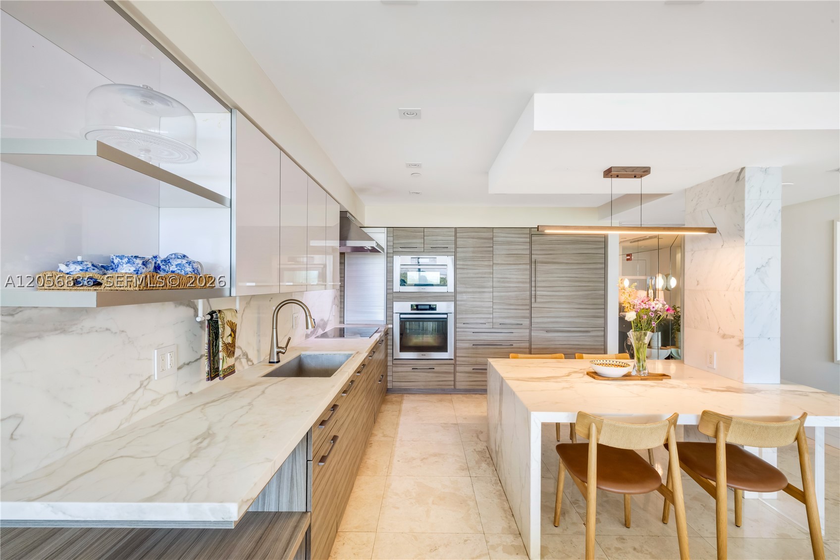 1455 Ocean Dr #703, Miami Beach FL 33139