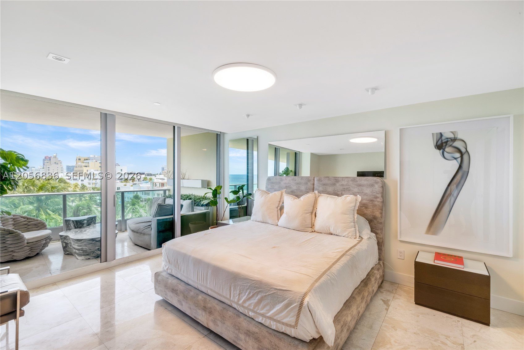 1455 Ocean Dr #703, Miami Beach FL 33139