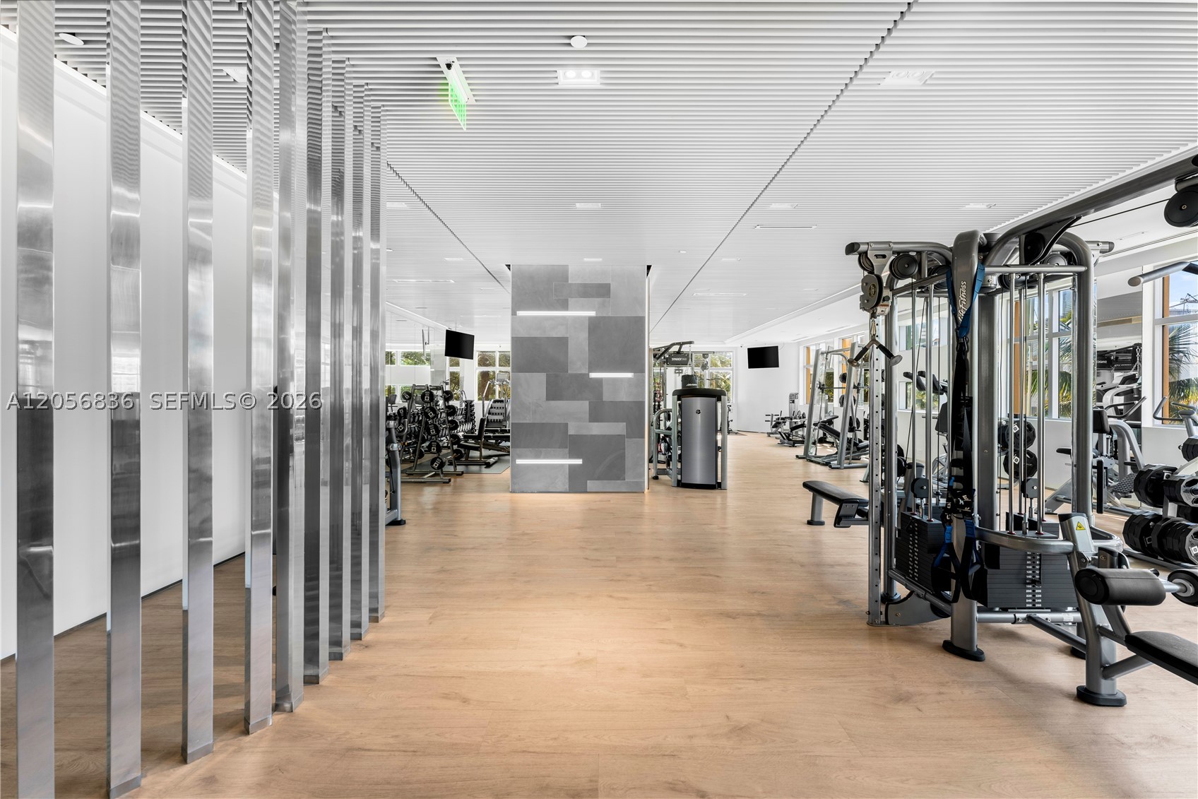1455 Ocean Dr #703, Miami Beach FL 33139