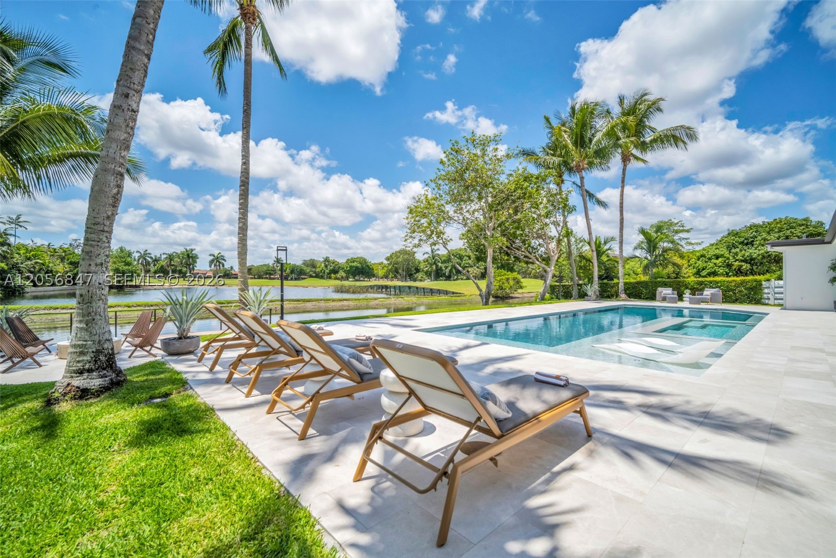 4430 Casper Ct, Hollywood FL 33021