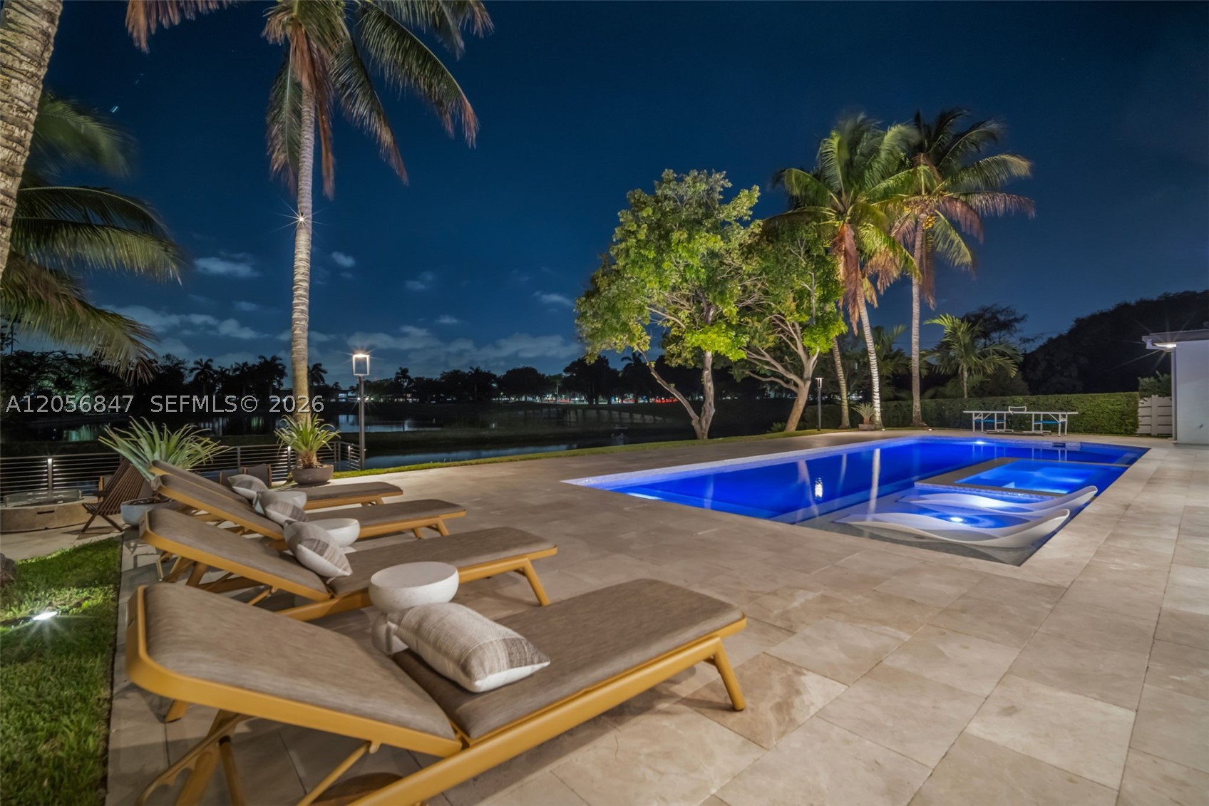 4430 Casper Ct, Hollywood FL 33021