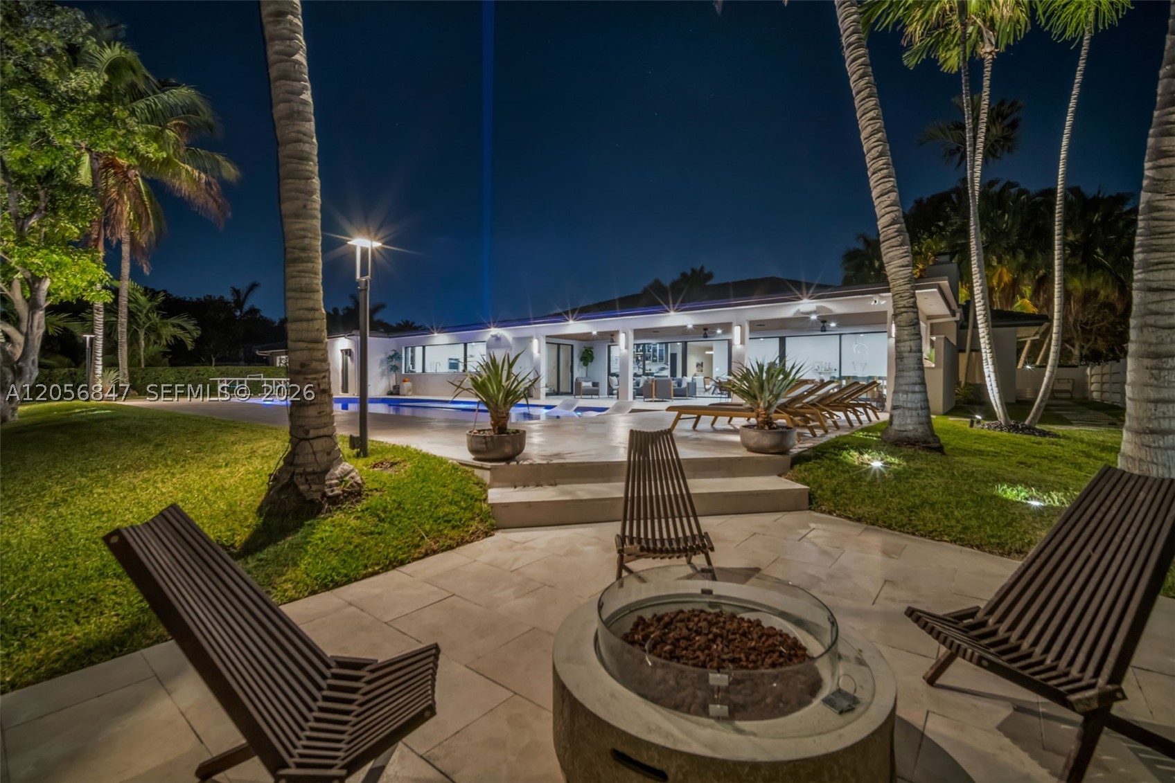 4430 Casper Ct, Hollywood FL 33021