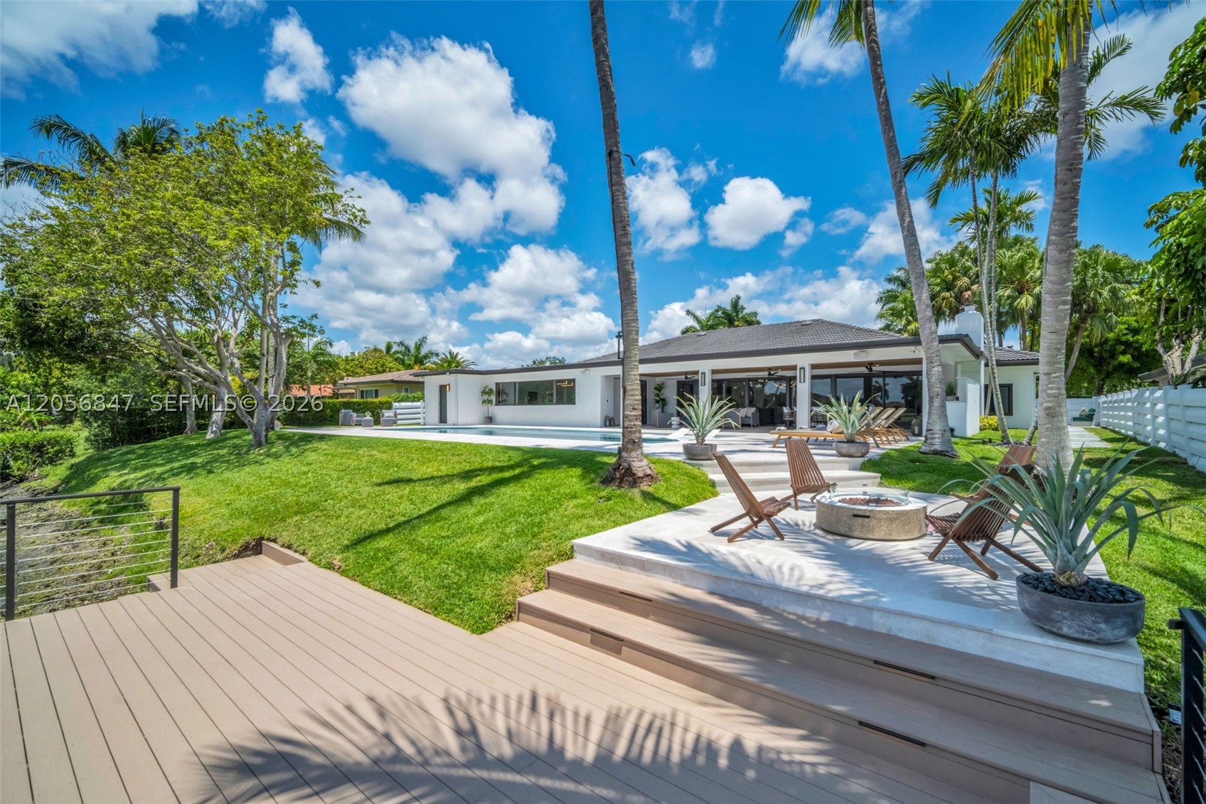 4430 Casper Ct, Hollywood FL 33021