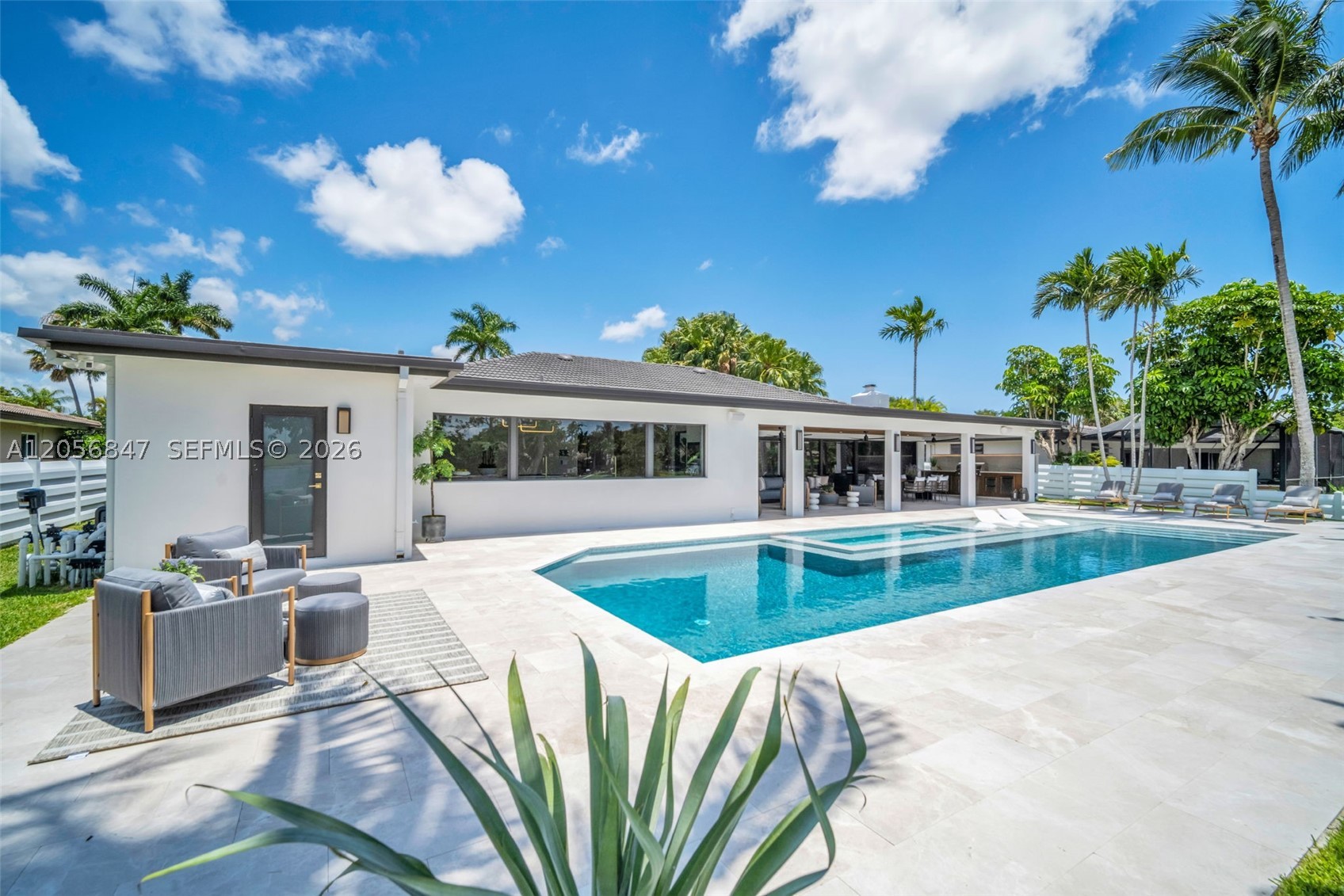 4430 Casper Ct, Hollywood FL 33021