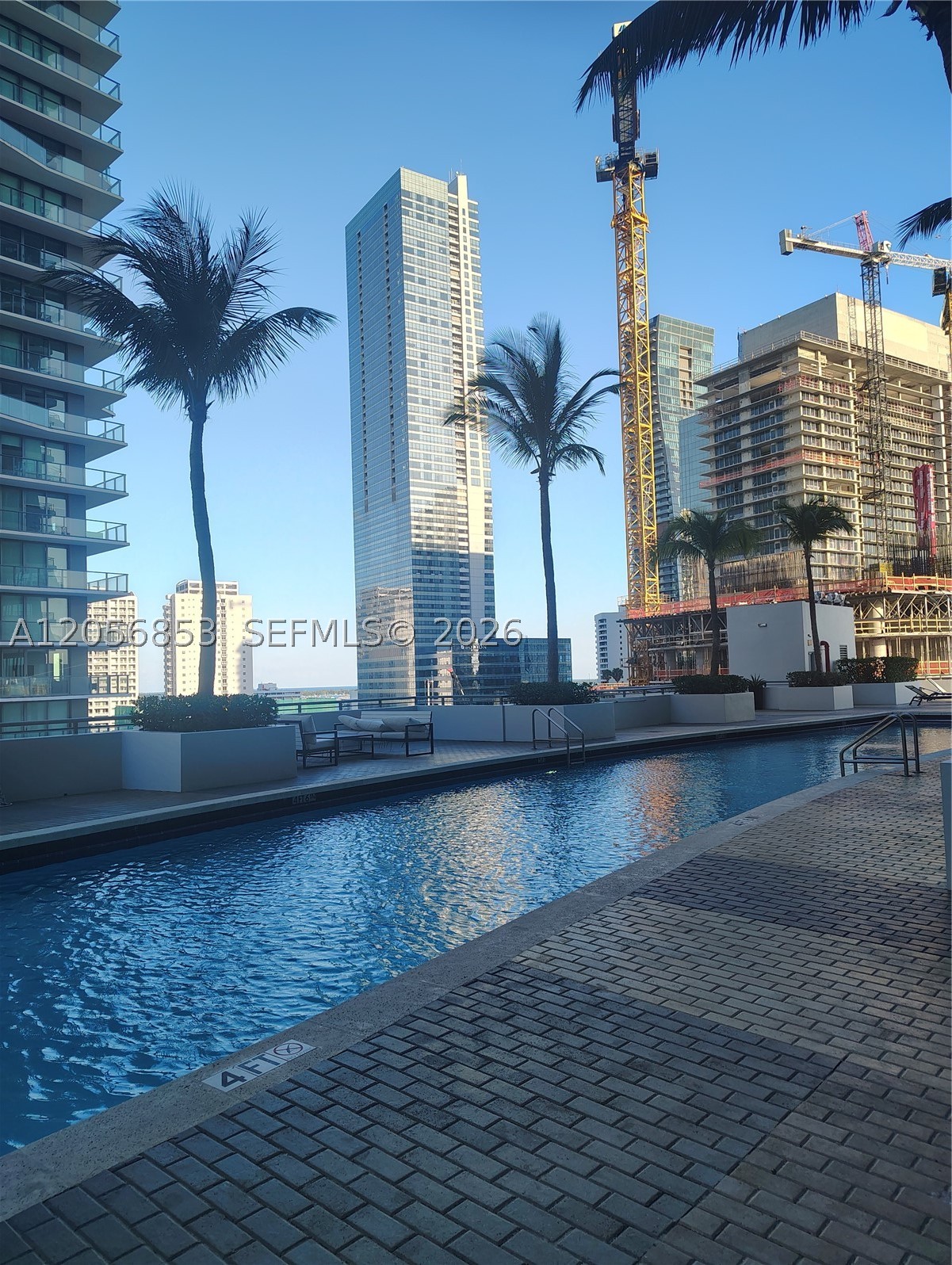 60 SW 13th St #1117, Miami FL 33130
