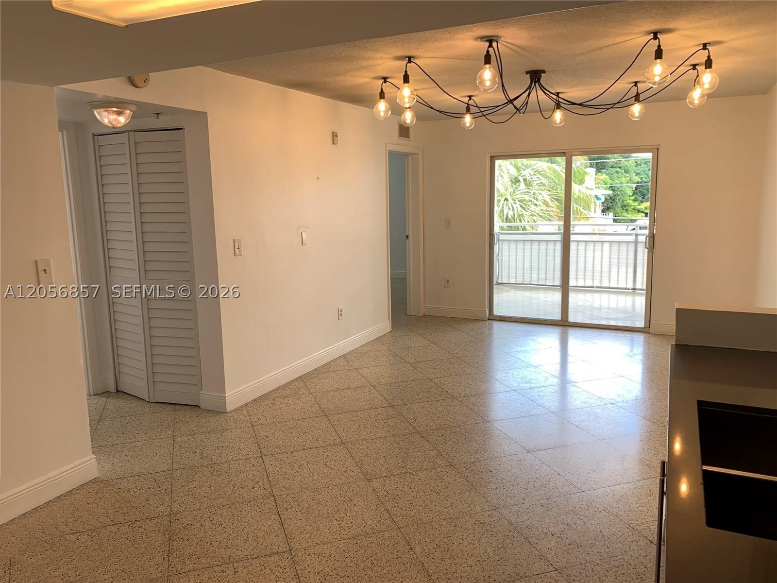 498 SW 2nd St #2C, Miami FL 33130