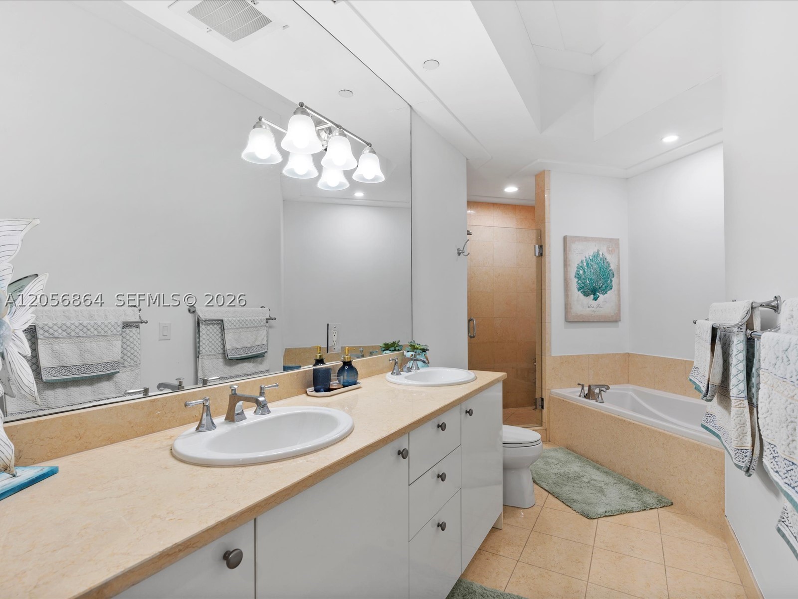 20000 E Country Club Dr #416, Aventura FL 33180