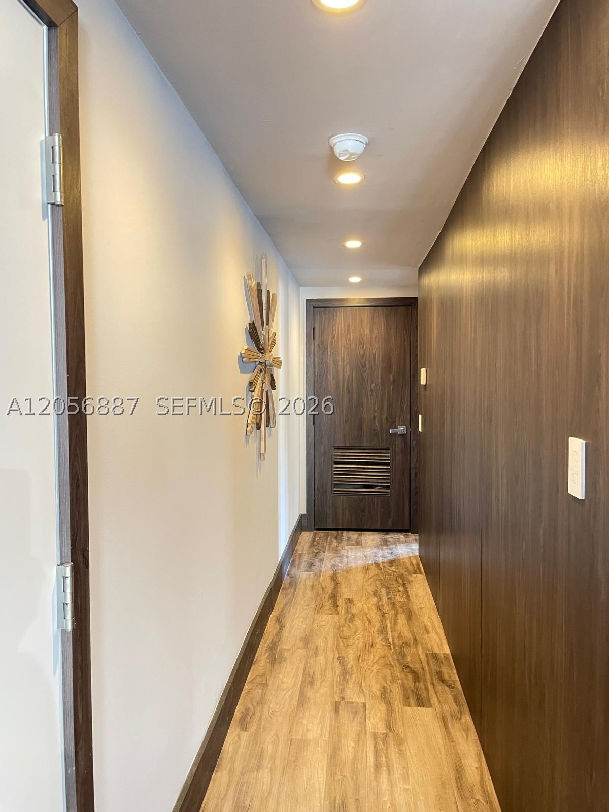 610 8th St #101, Miami Beach FL 33139