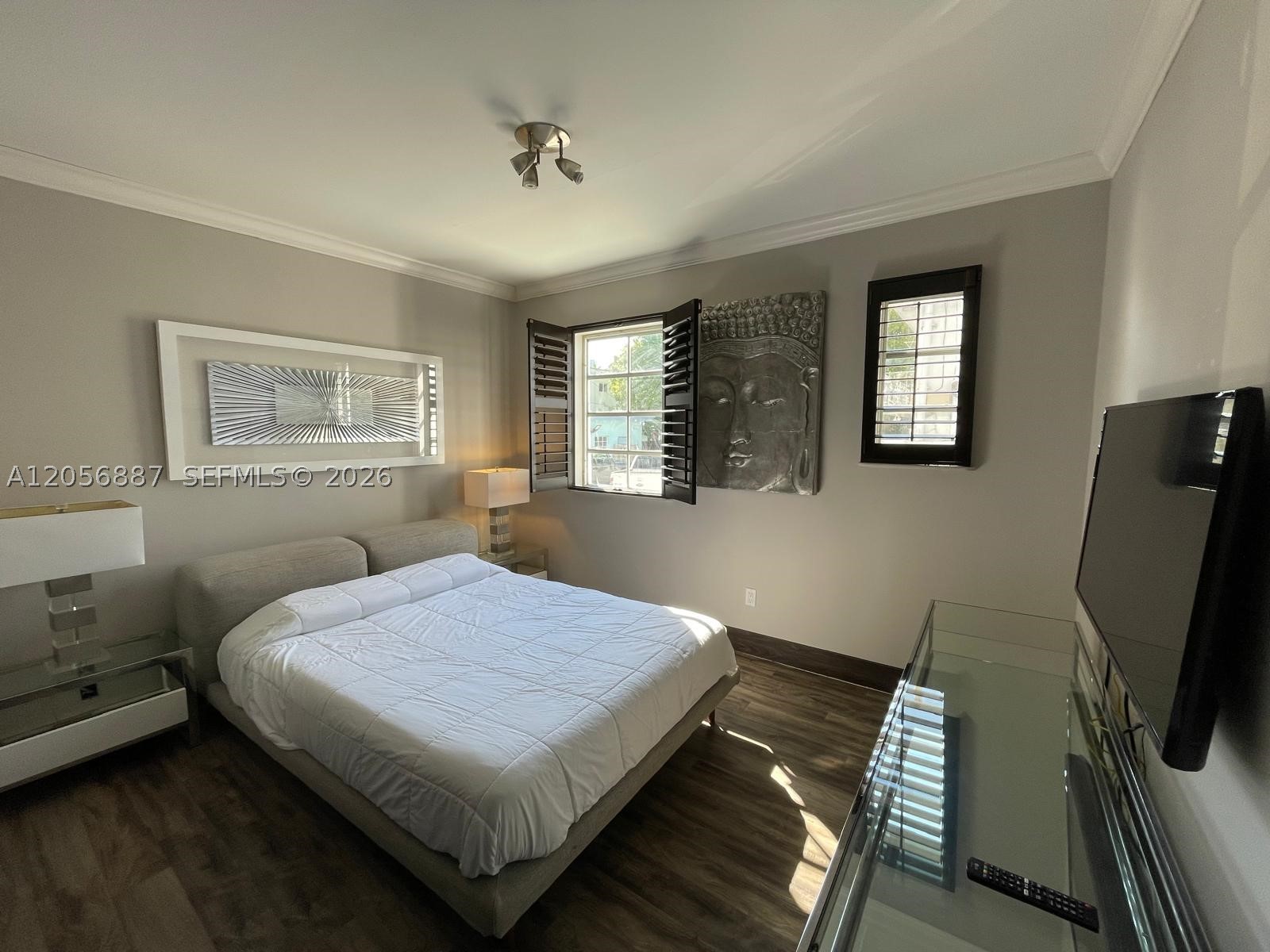 610 8th St #101, Miami Beach FL 33139