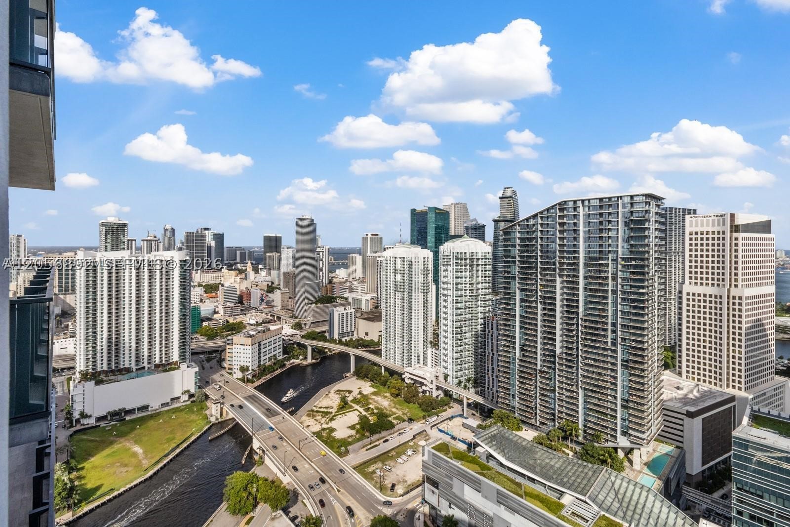 88 SW 7th St #3909, Miami FL 33130