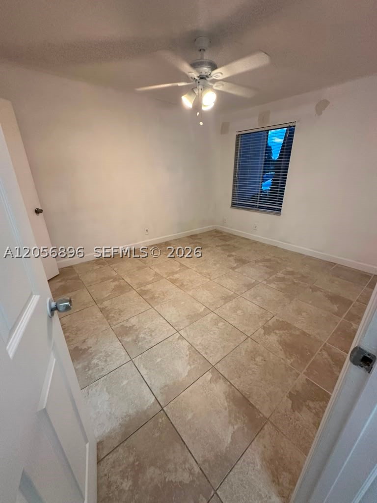 3330 N Pinewalk Dr N #1611, Margate FL 33063
