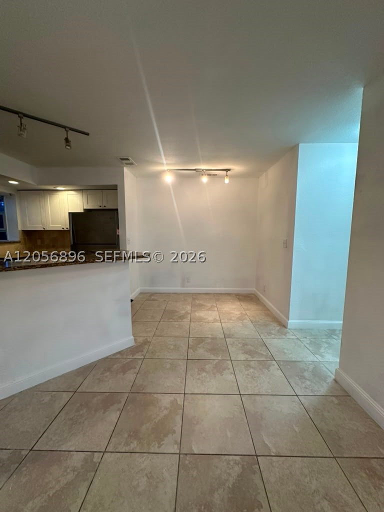 3330 N Pinewalk Dr N #1611, Margate FL 33063