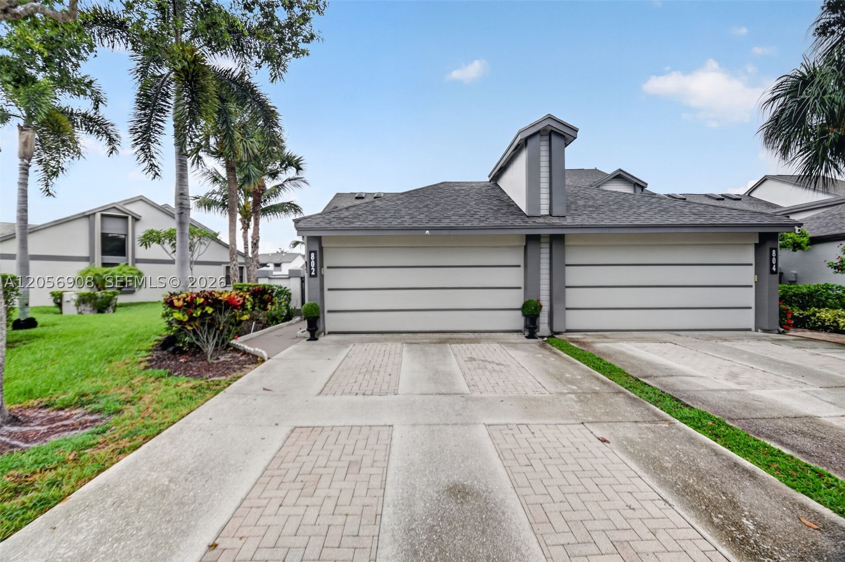 802 Landings Blvd, Green Acres FL 33413