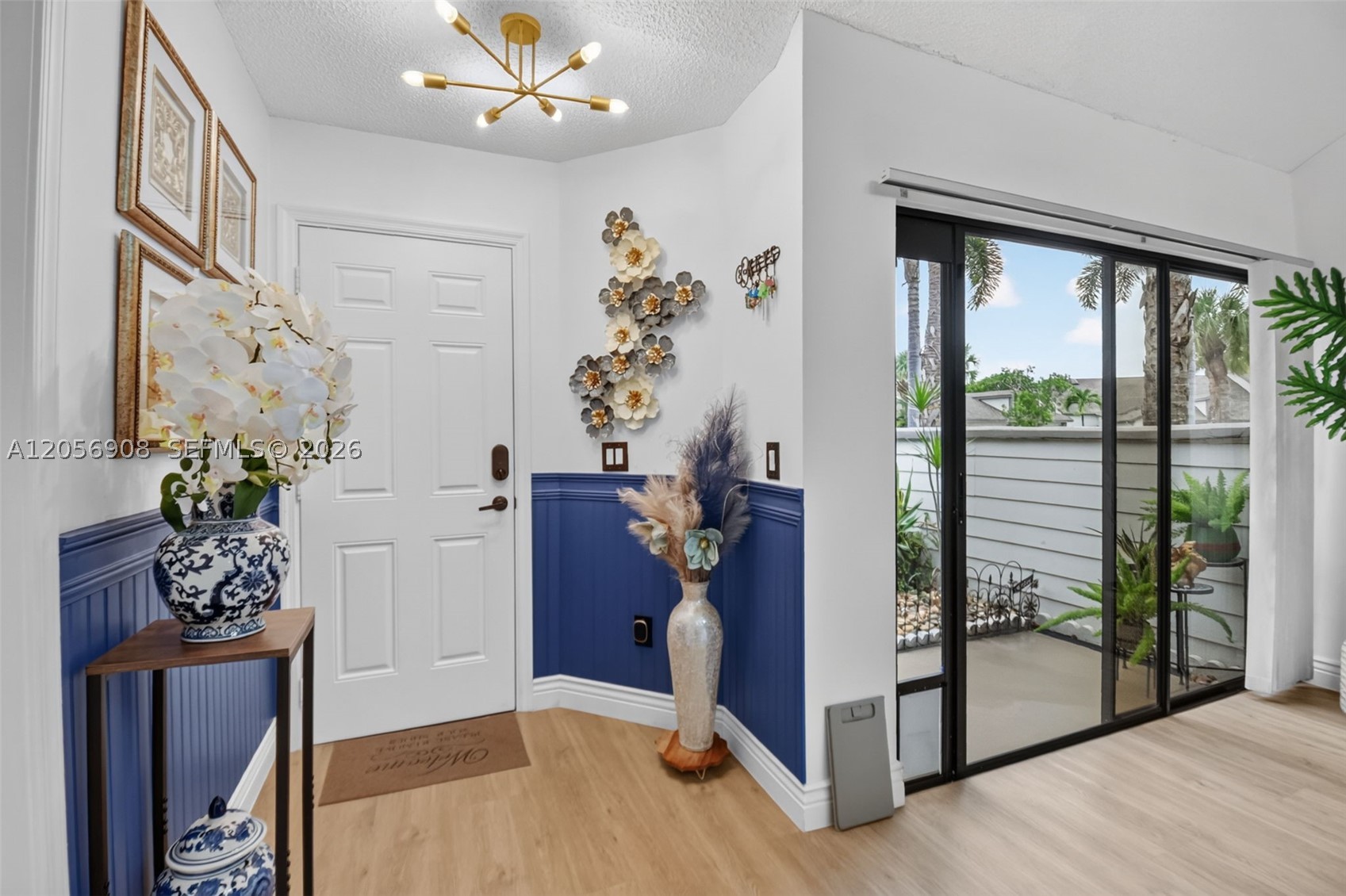 802 Landings Blvd, Green Acres FL 33413