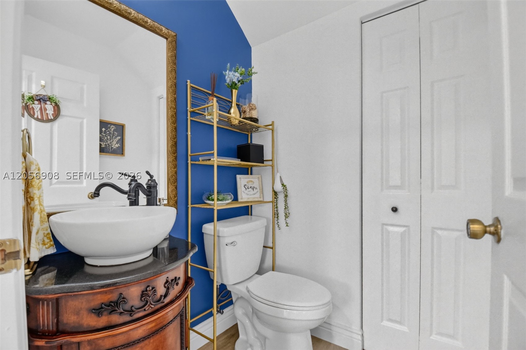 802 Landings Blvd, Green Acres FL 33413