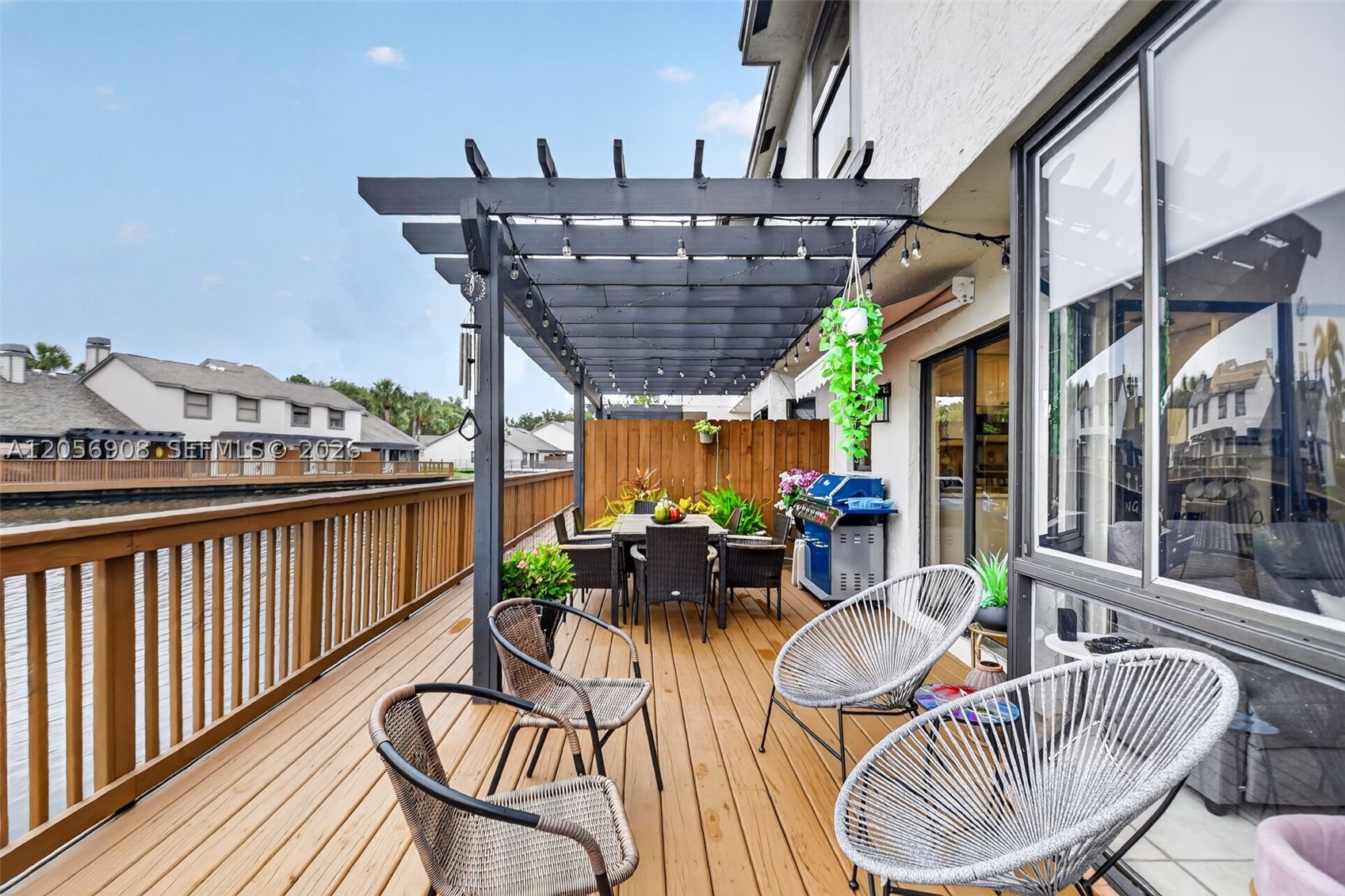 802 Landings Blvd, Green Acres FL 33413