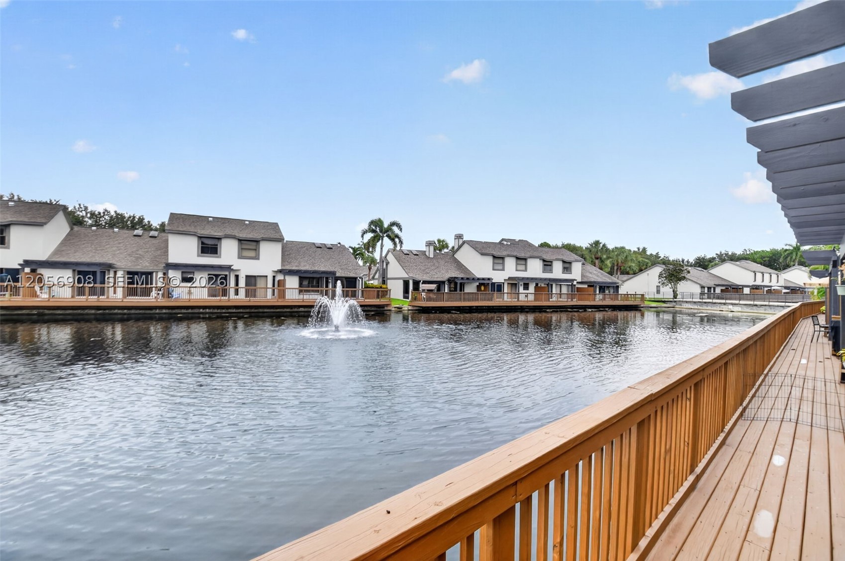 802 Landings Blvd, Green Acres FL 33413