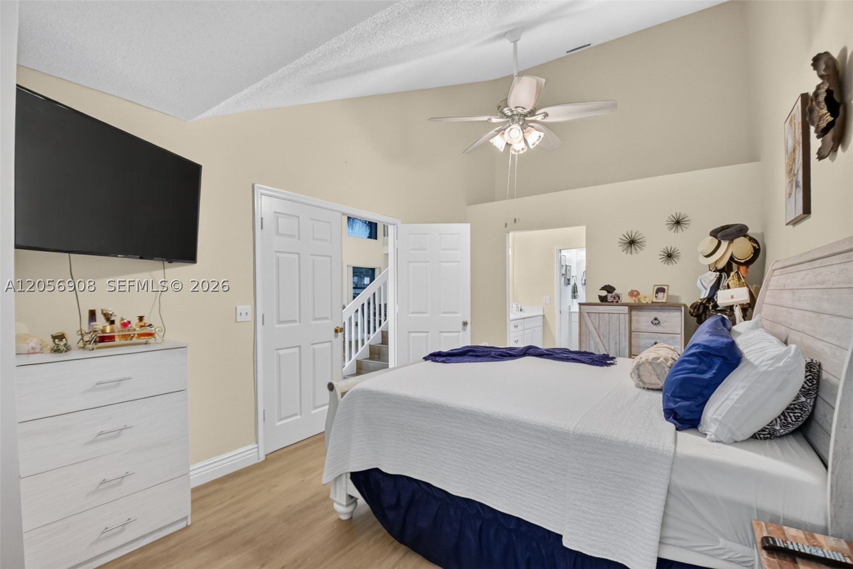 802 Landings Blvd, Green Acres FL 33413