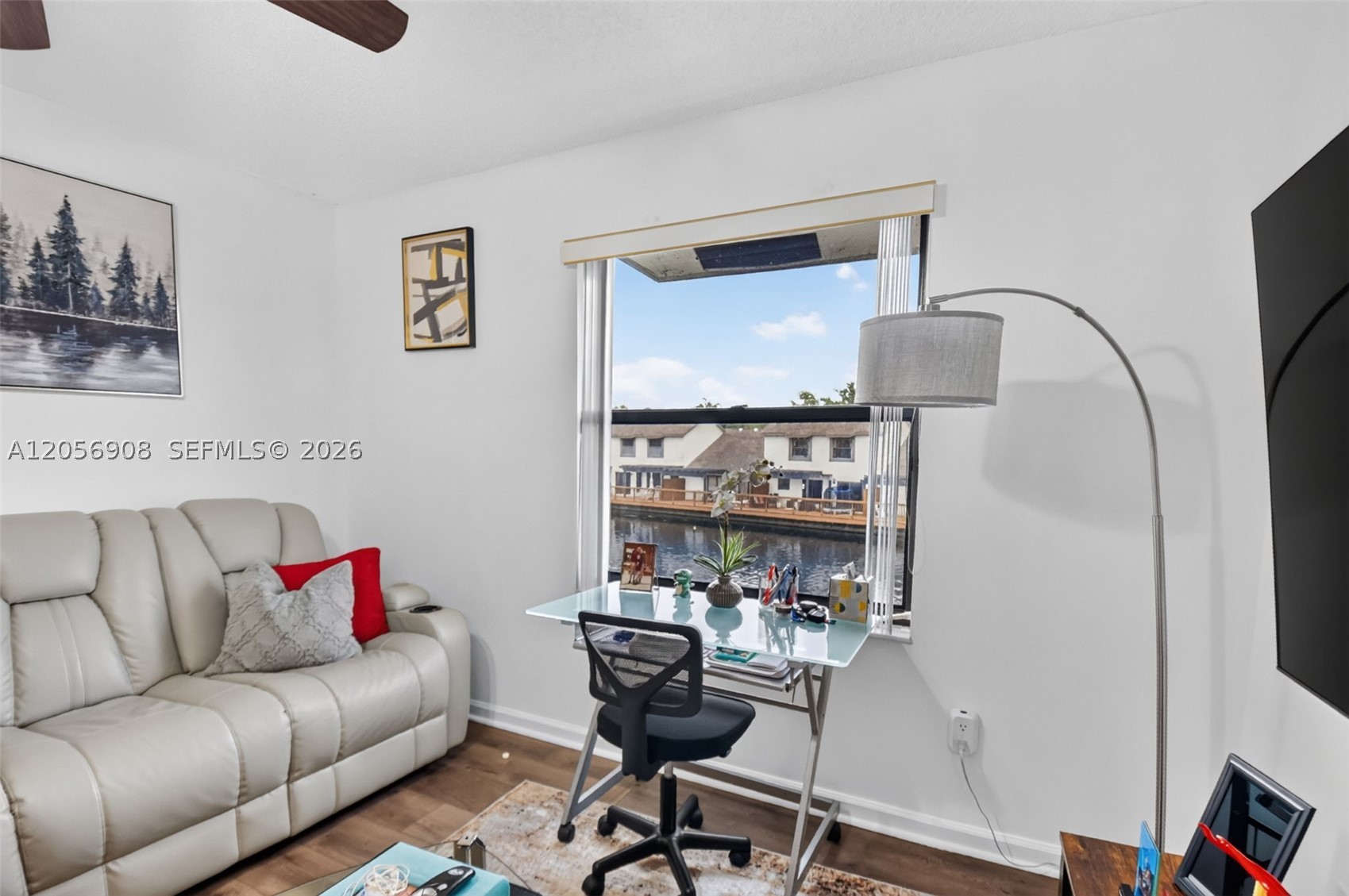 802 Landings Blvd, Green Acres FL 33413