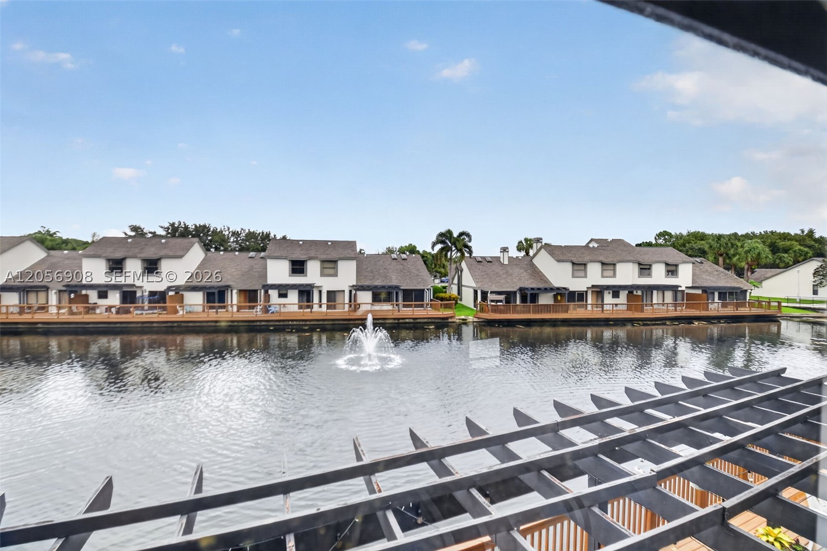 802 Landings Blvd, Green Acres FL 33413