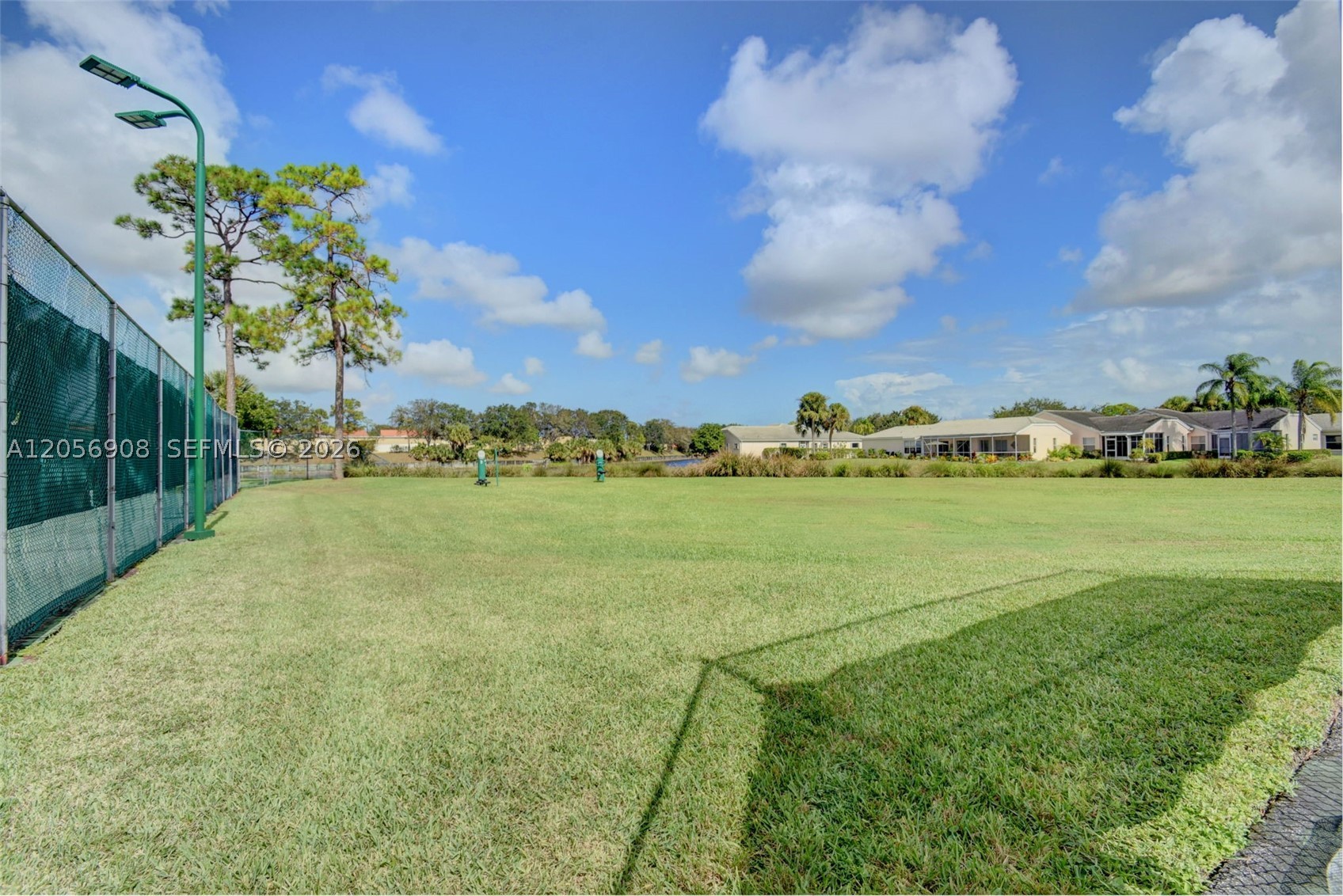 802 Landings Blvd, Green Acres FL 33413